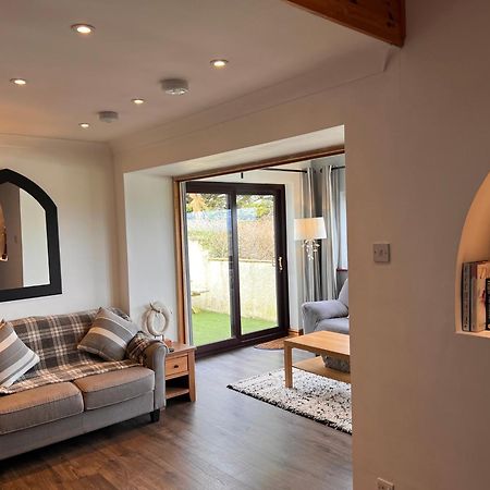 3 Bed Detached Cottage- Log Burner Mountain Views 波马利斯 外观 照片