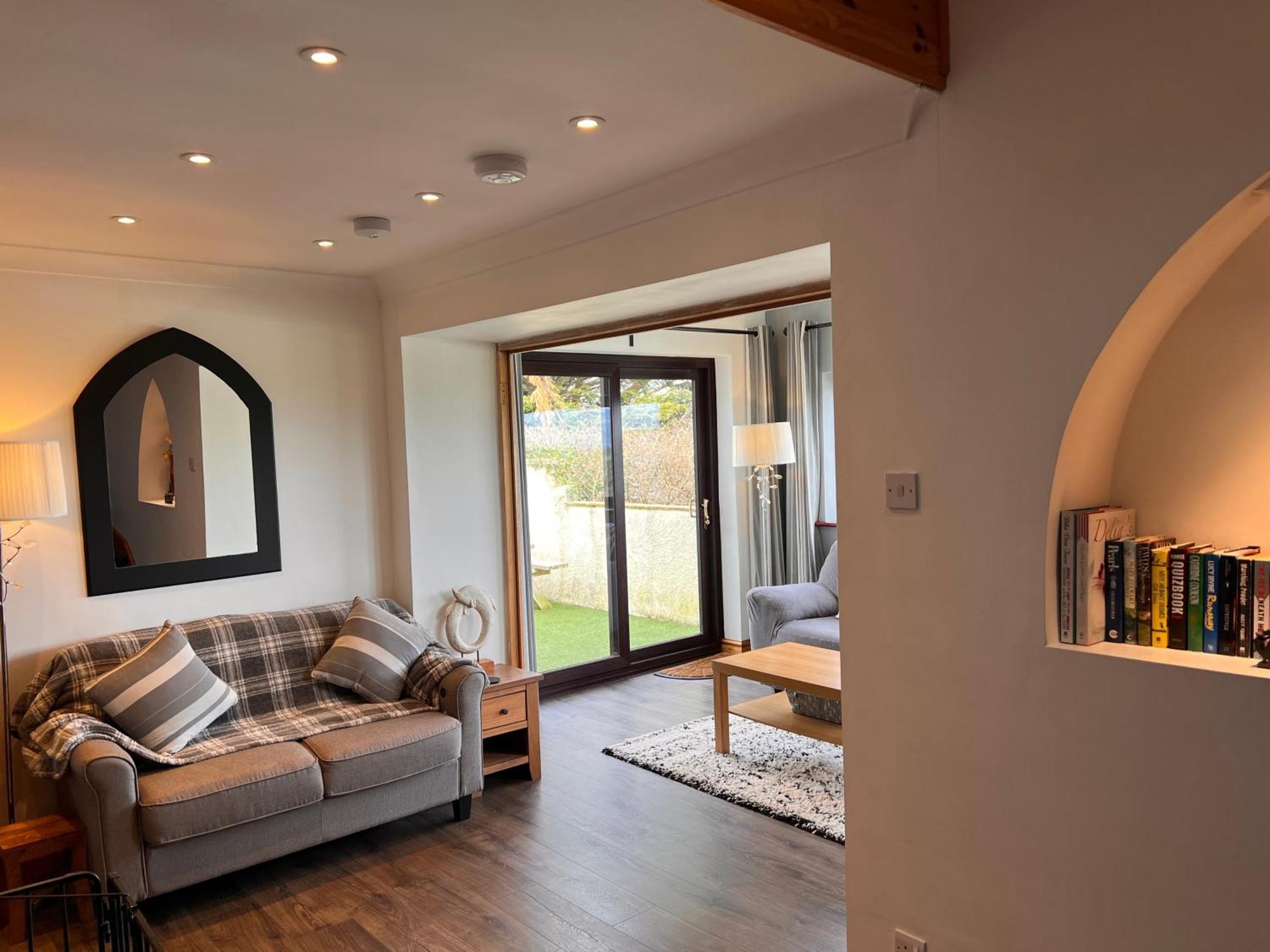 3 Bed Detached Cottage- Log Burner Mountain Views 波马利斯 外观 照片